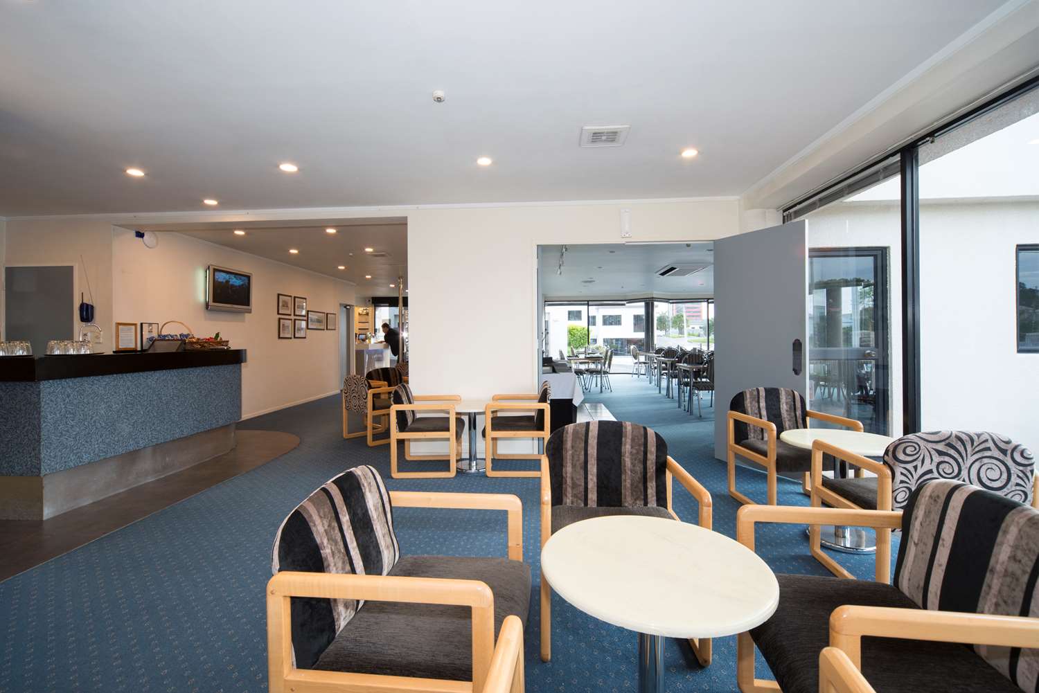 Best Western Ellerslie International 9/13
