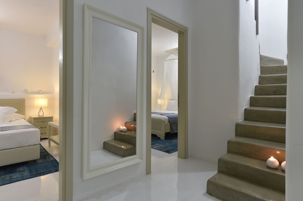 Naoussa Hills Boutique Resort- Adults Only (13+) 27/76