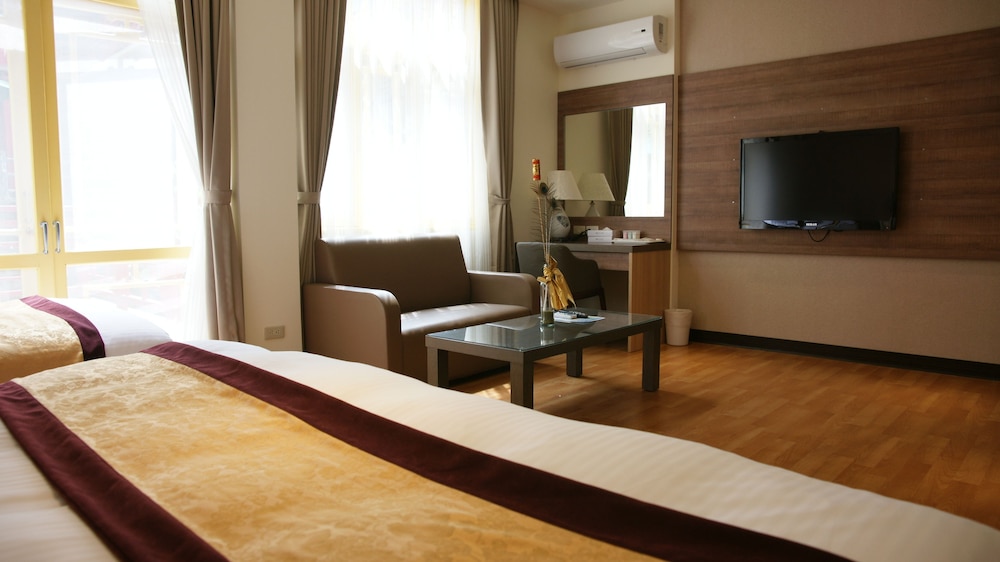 Lishan Guest House 37/49