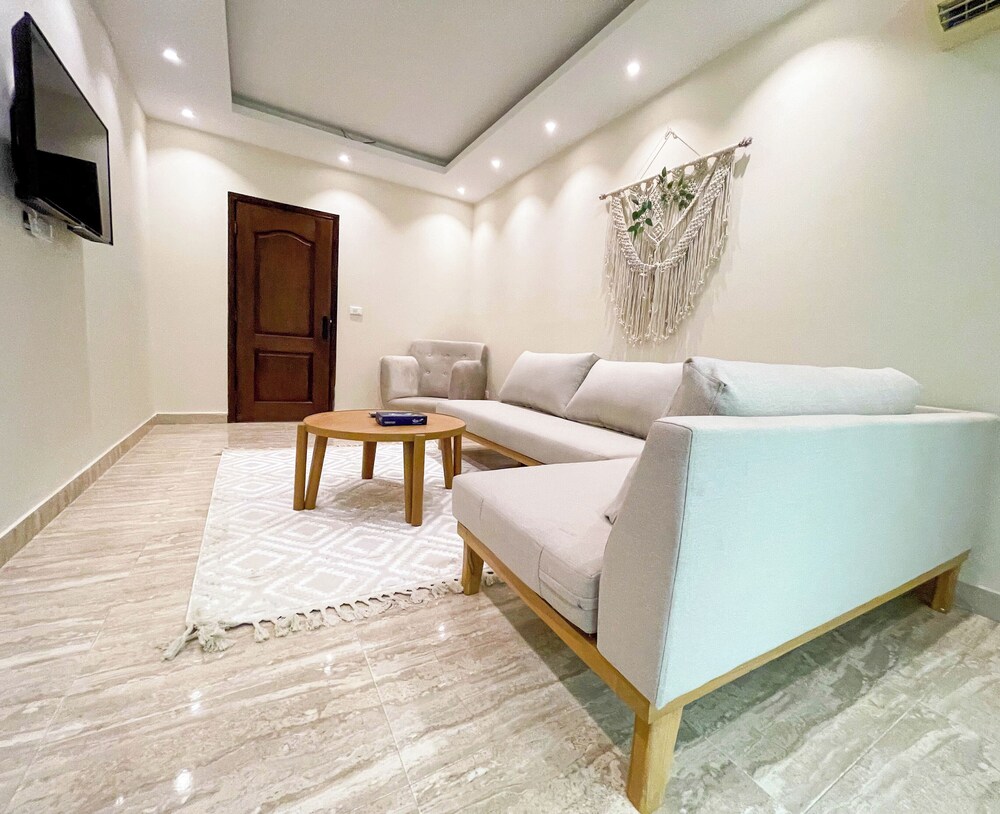 Settle Inn Al Rehab City 1 5/42
