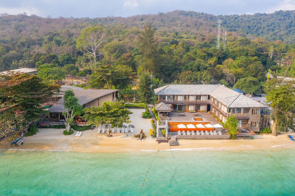 BAAN PLOY SEA 7/50