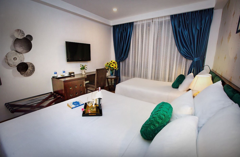 Aviary Hanoi Hotel and Travel 21/41
