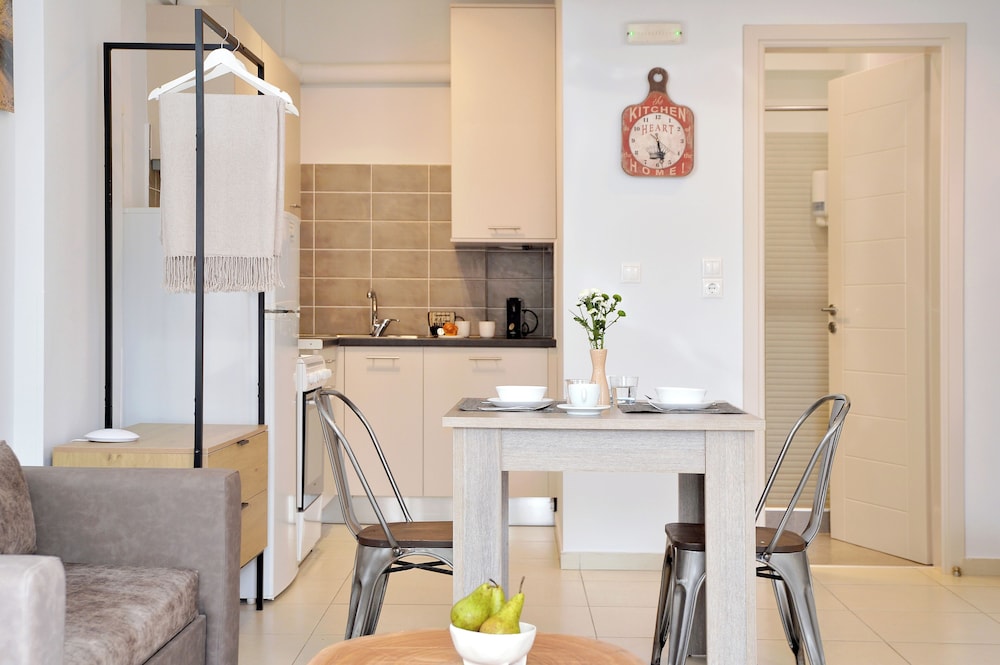 Alekos Apartments 4/50