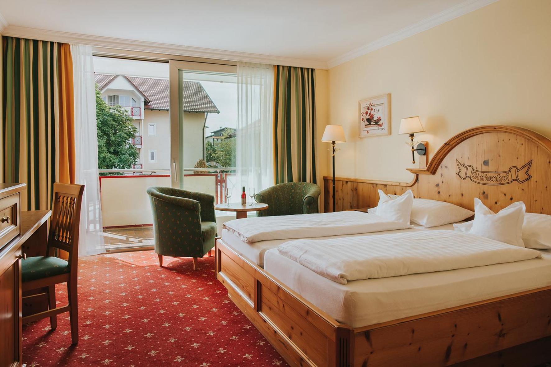 Room, Double Bed