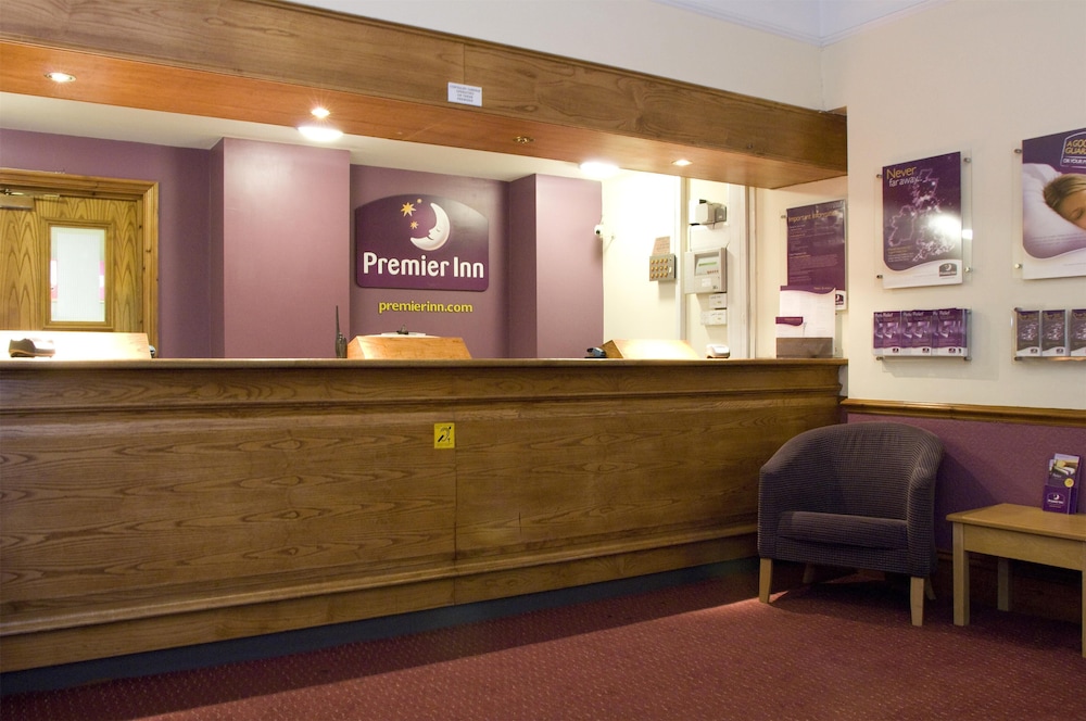 Premier Inn Newcastle City Centre (Quayside) 7/35