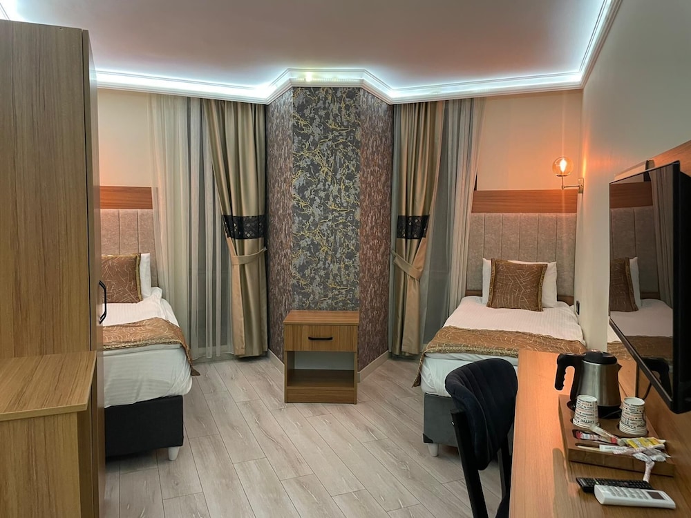 Mse Golden Lux Hotel 24/50