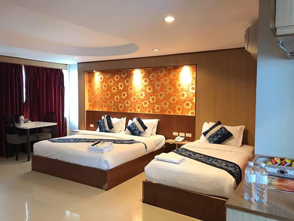 Star Residency 14/38