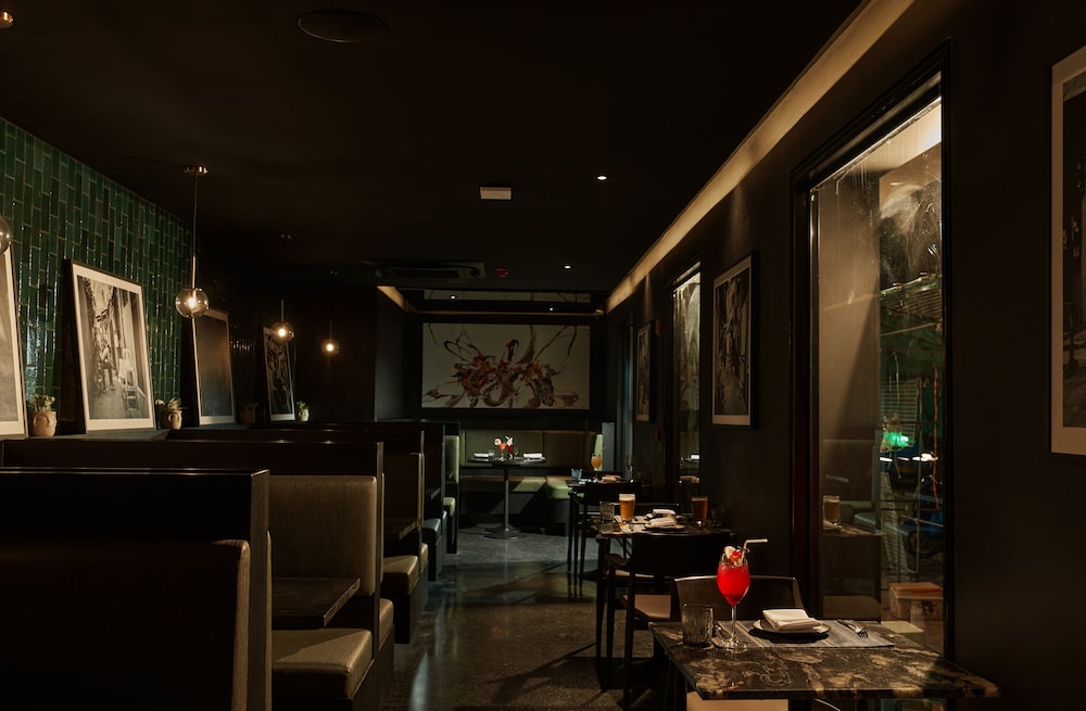The Gravitique Hotel Khaosan 29/50