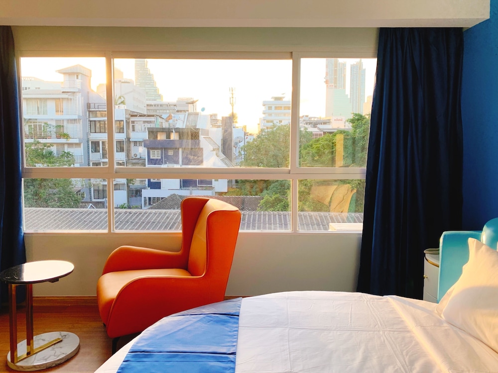 Sapphire Hotel Silom Bangkok 22/48