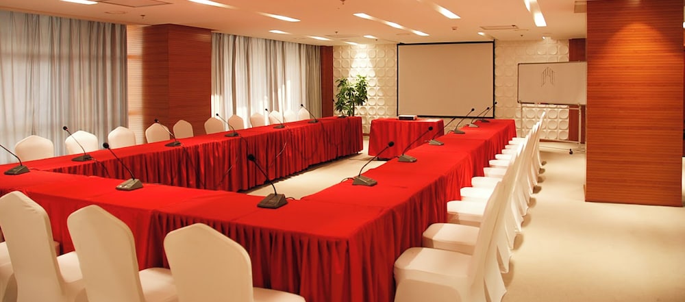 Premium Hotel 52/59