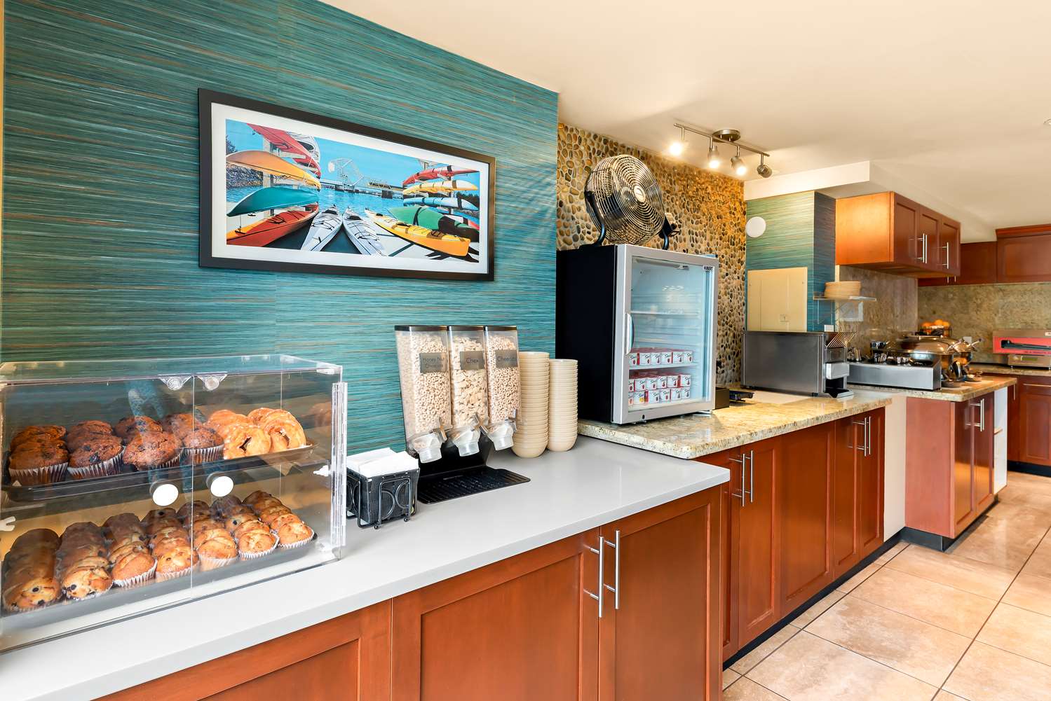 Best Western PLUS Inner Harbour Hotel 6/47