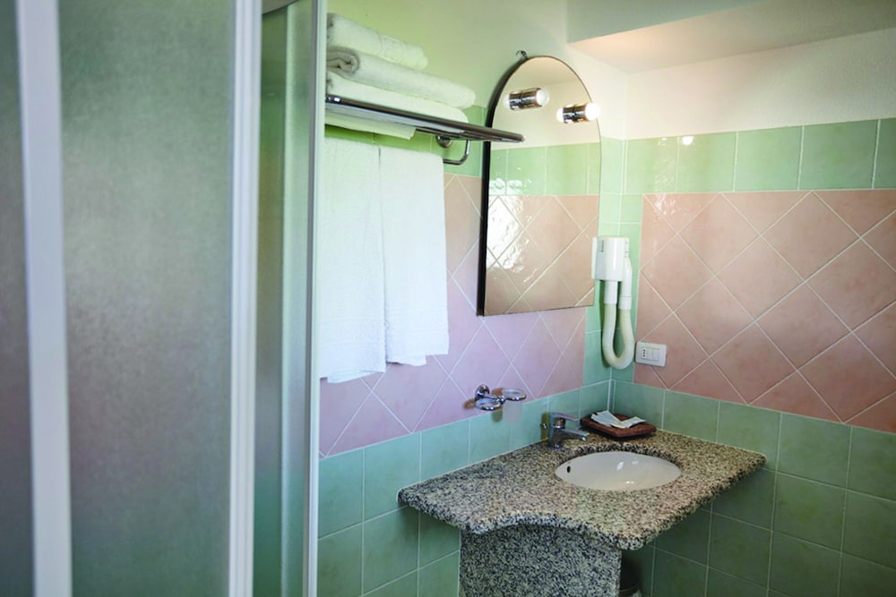 Hotel Cala Mirto 27/66