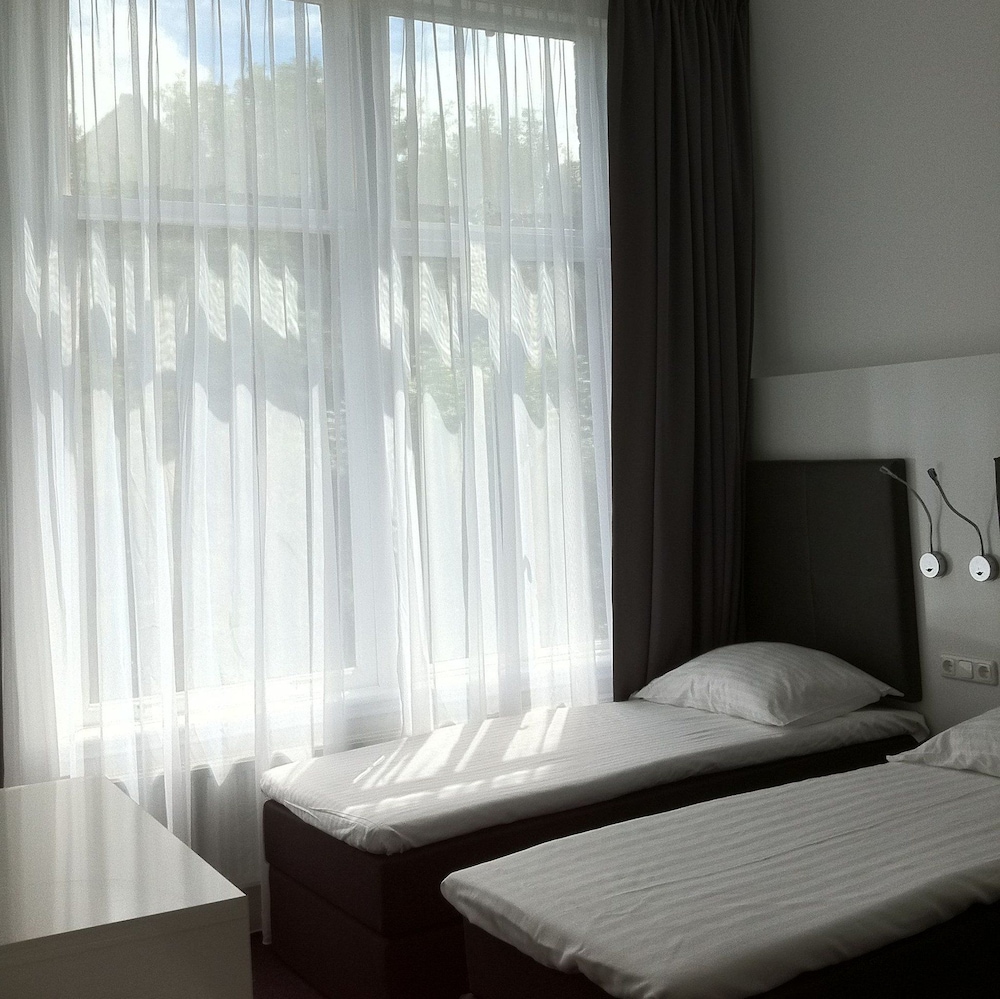 Hotel Vossius Vondelpark 28/38