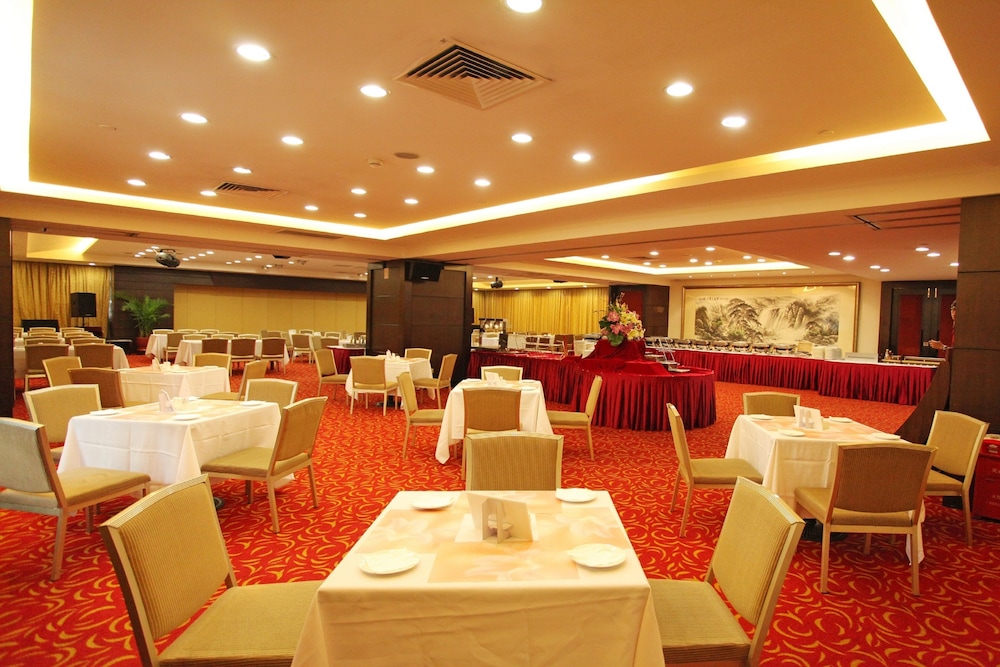Landmark International Hotel 31/49