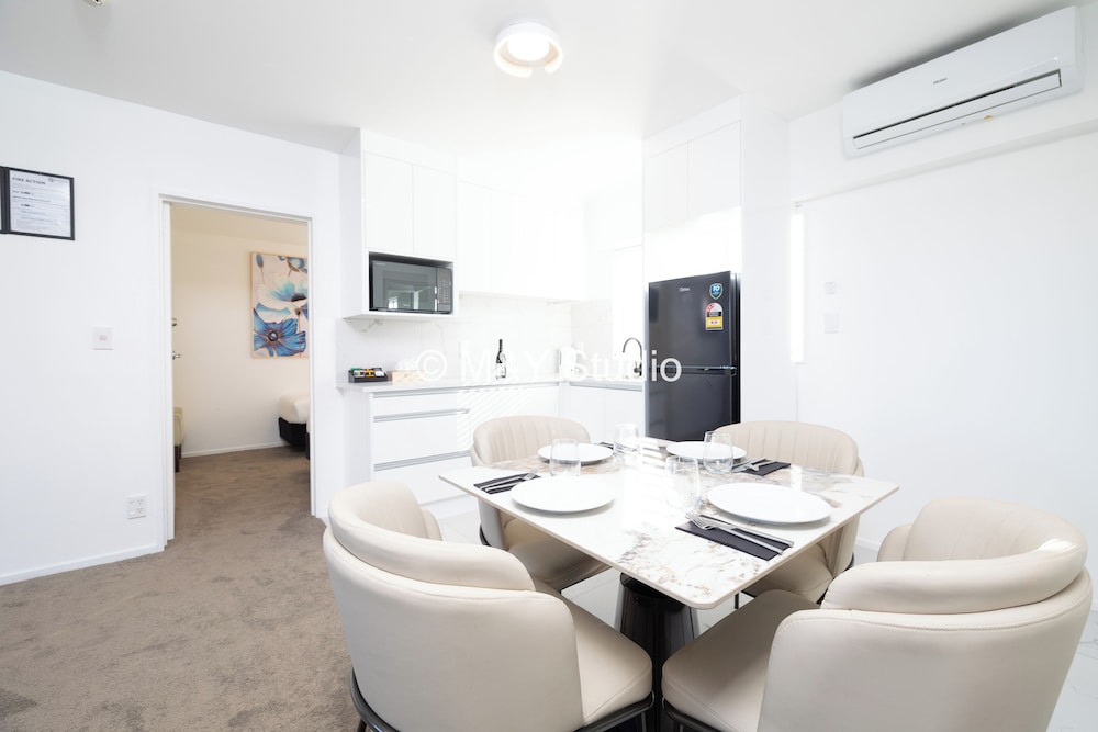 The Riccarton 43/50