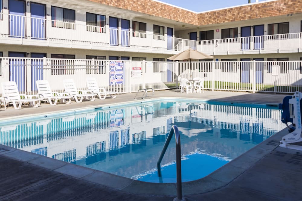 Motel6 Oroville, CA 6/48