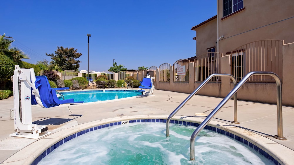 Best Western Route 66 Glendora Inn 4/28