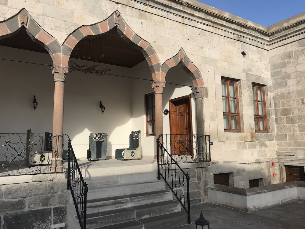 Kerem ile Asli Butik Otel 3/50