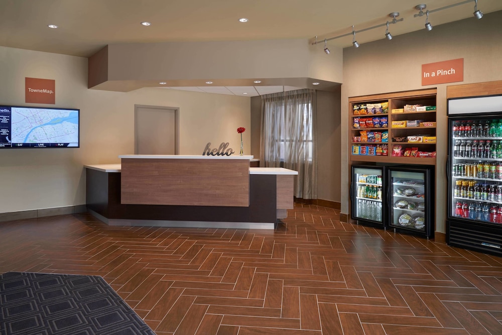 Towneplace Suites By Marriott Windsor 6/31
