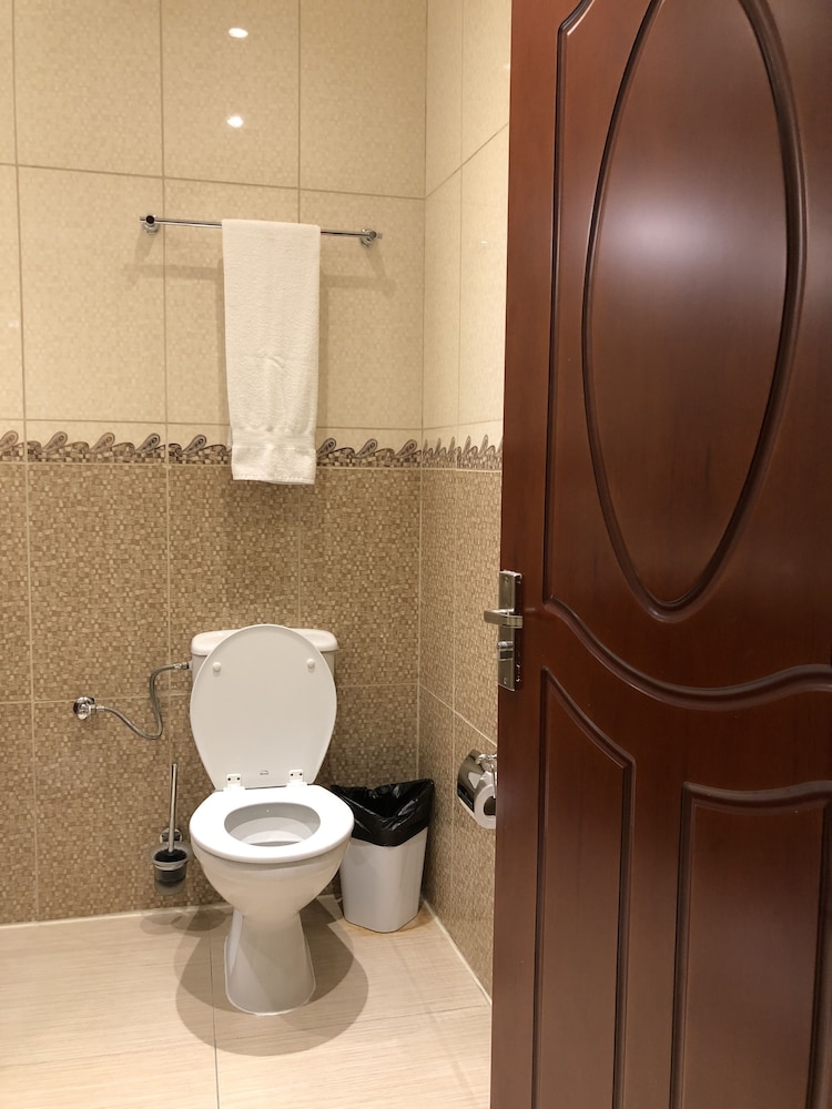 Curacao Suites Hotel 63/66