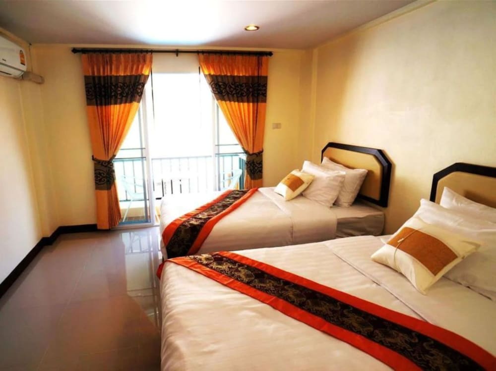 MANEE GUEST HOUSE 7/26