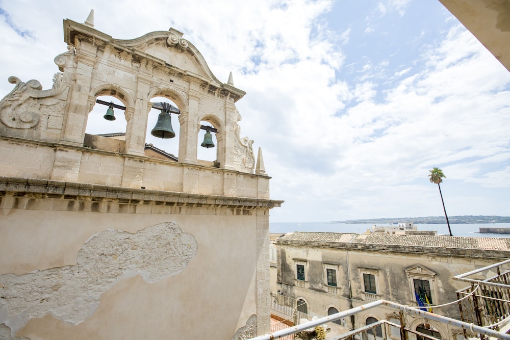 Maison Ortigia 37/50
