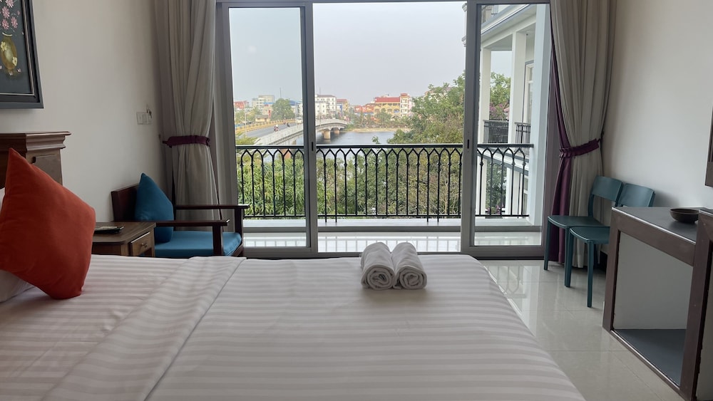 Kampot View Boutique Hotel 16/32