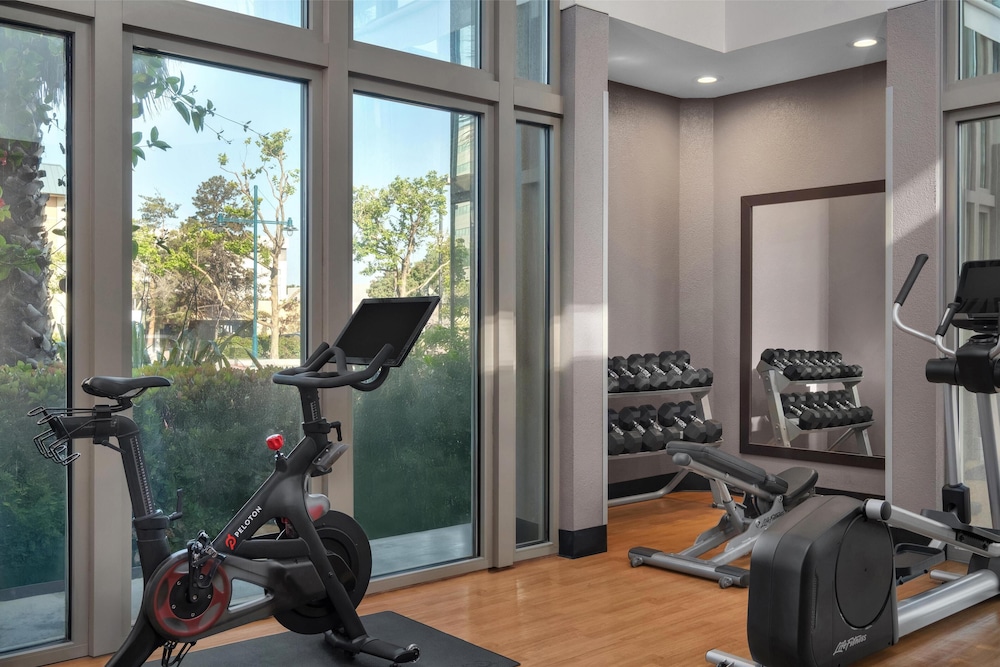 HYATT house Emeryville/San Francisco Bay Area 36/65