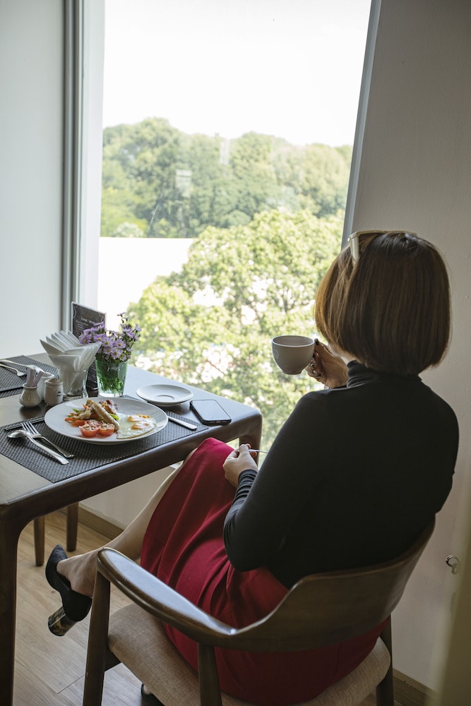 M Village Hotel Nguyen Du, a brand of Modern Village Lifestyle 30/50