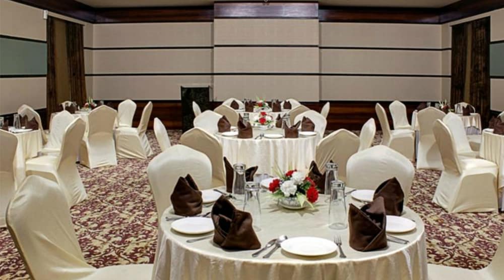 The Sahil Hotel 47/59