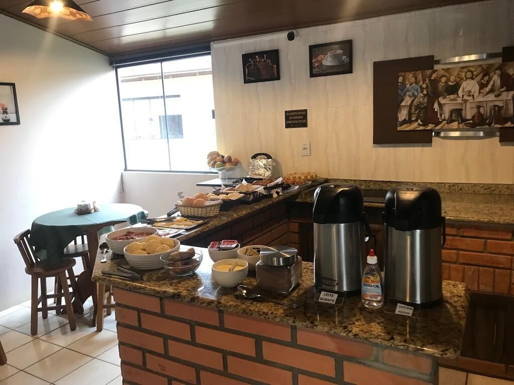 Pousada Juliane 44/50