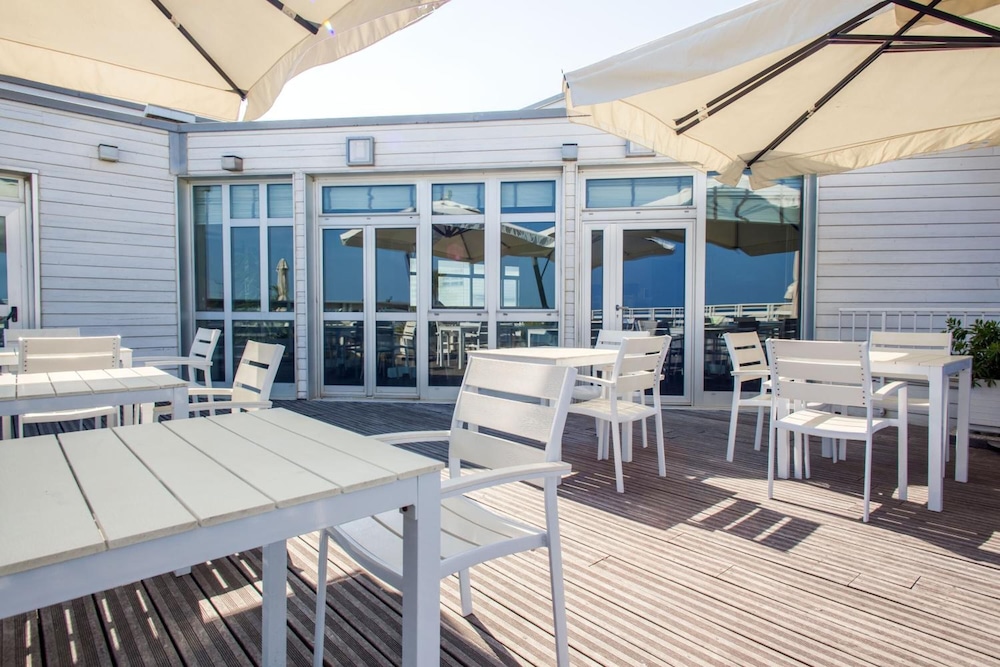 Terme Beach Resort 45/72