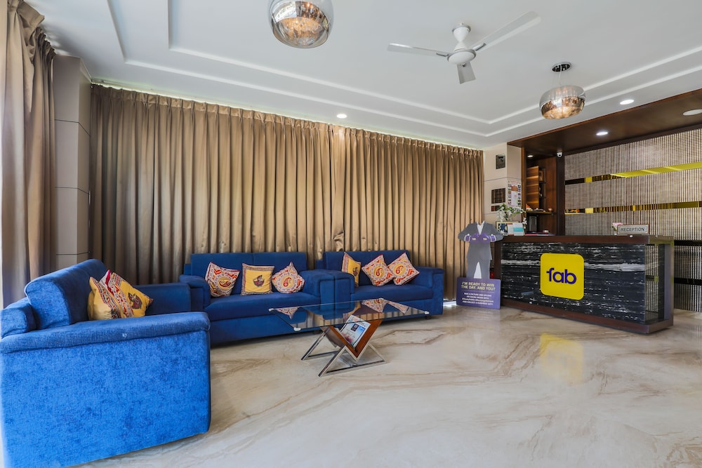 Fabhotel Sapphire Inn Mansarovar 31/50