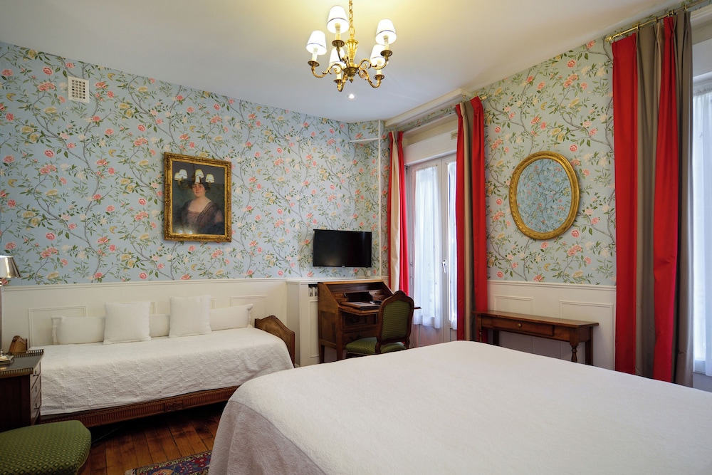 Hotel De Labeille 23/78