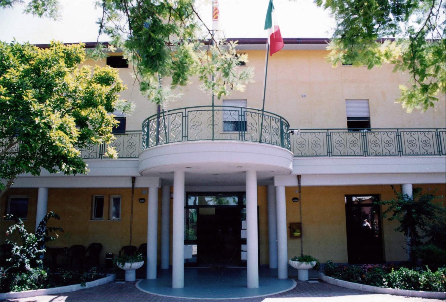 Hotel Mercede 2 1/50