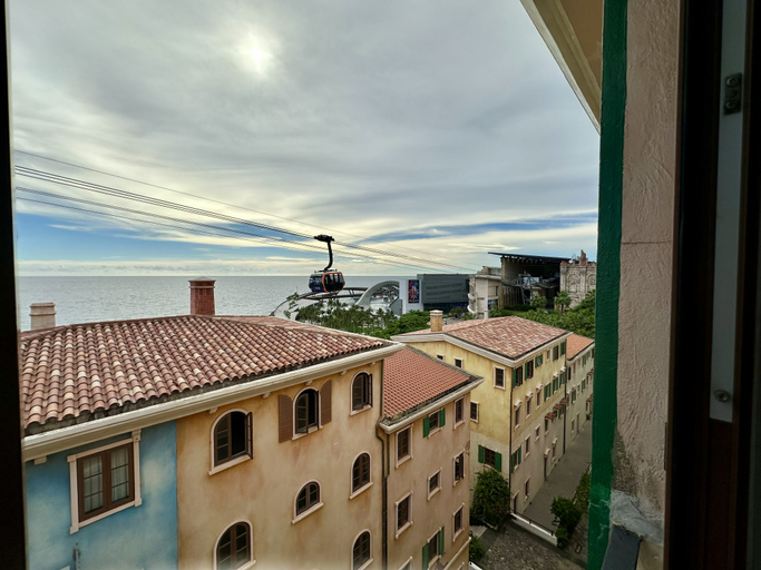 Thala Hotel Sorrento 10/11