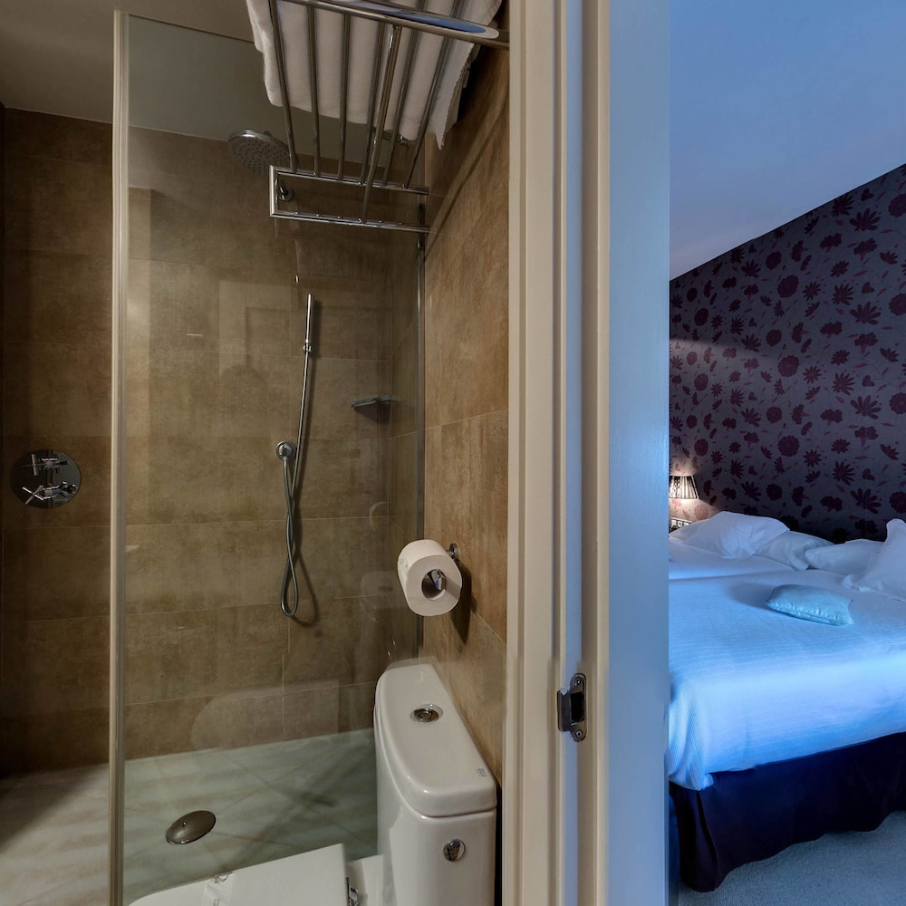 Hotel Palacio Munatones 44/50