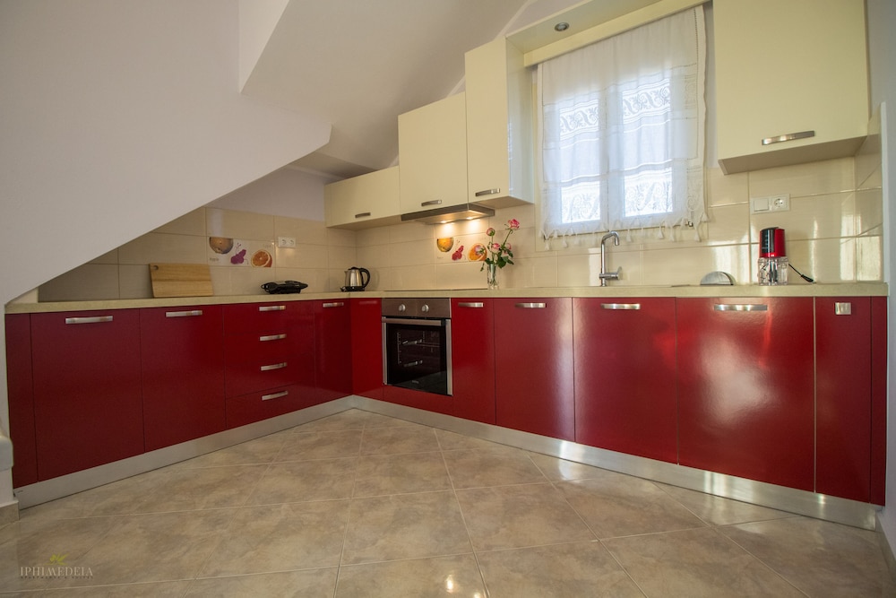 Iphimedeia Apartments Suites 3/75