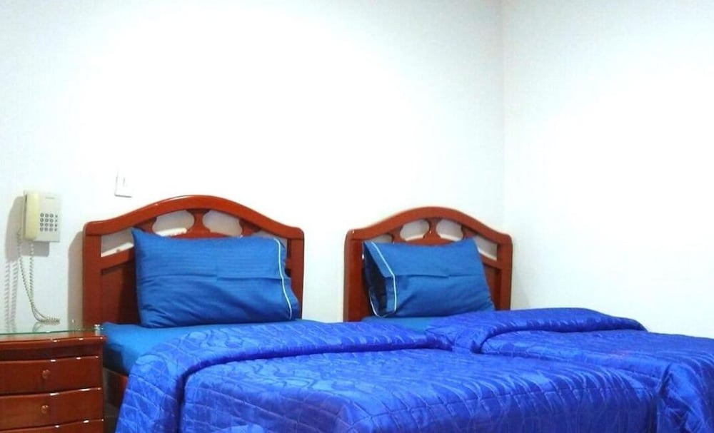 Los Balcones Hotel 30/38
