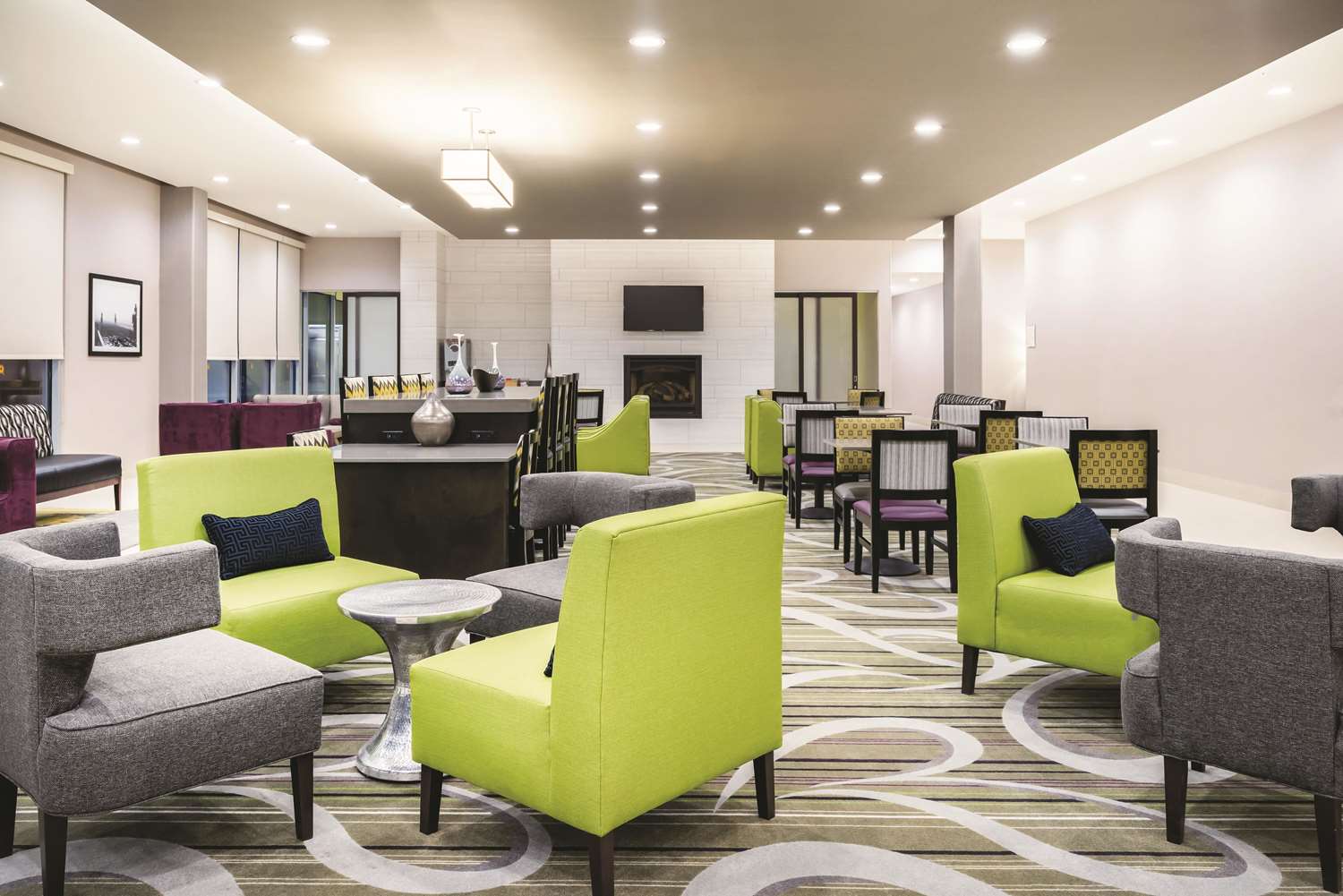 La Quinta Inn And Suites By Wyndham Clifton Park 19/21