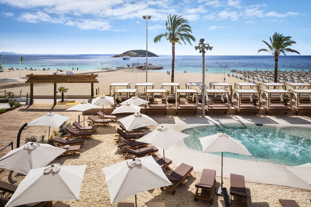 Innside by Melia Wave Calvia 40/76