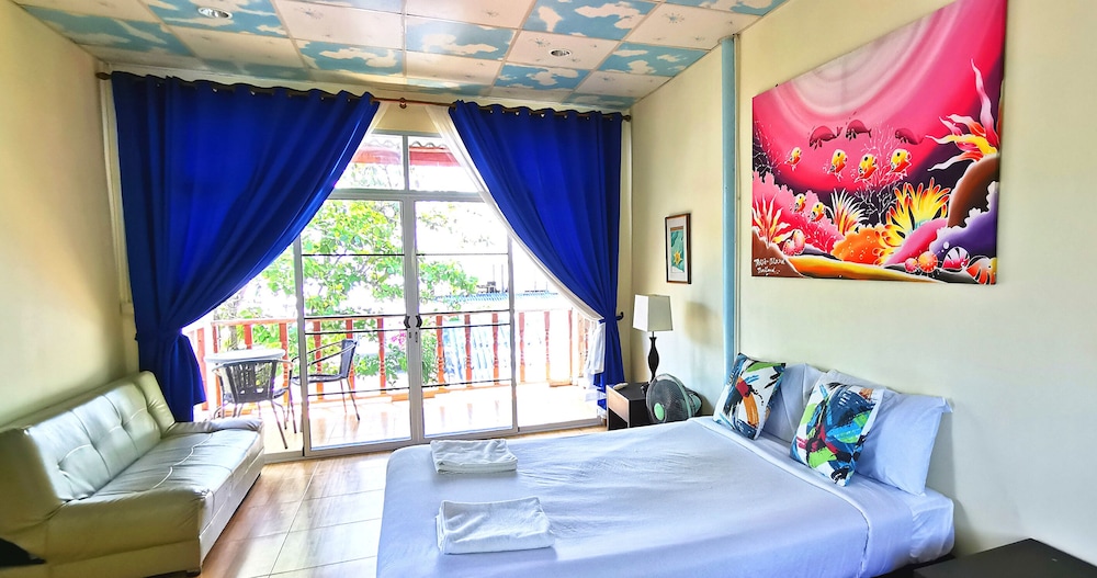 Koh Mook Riviera Beach Resort 8/50