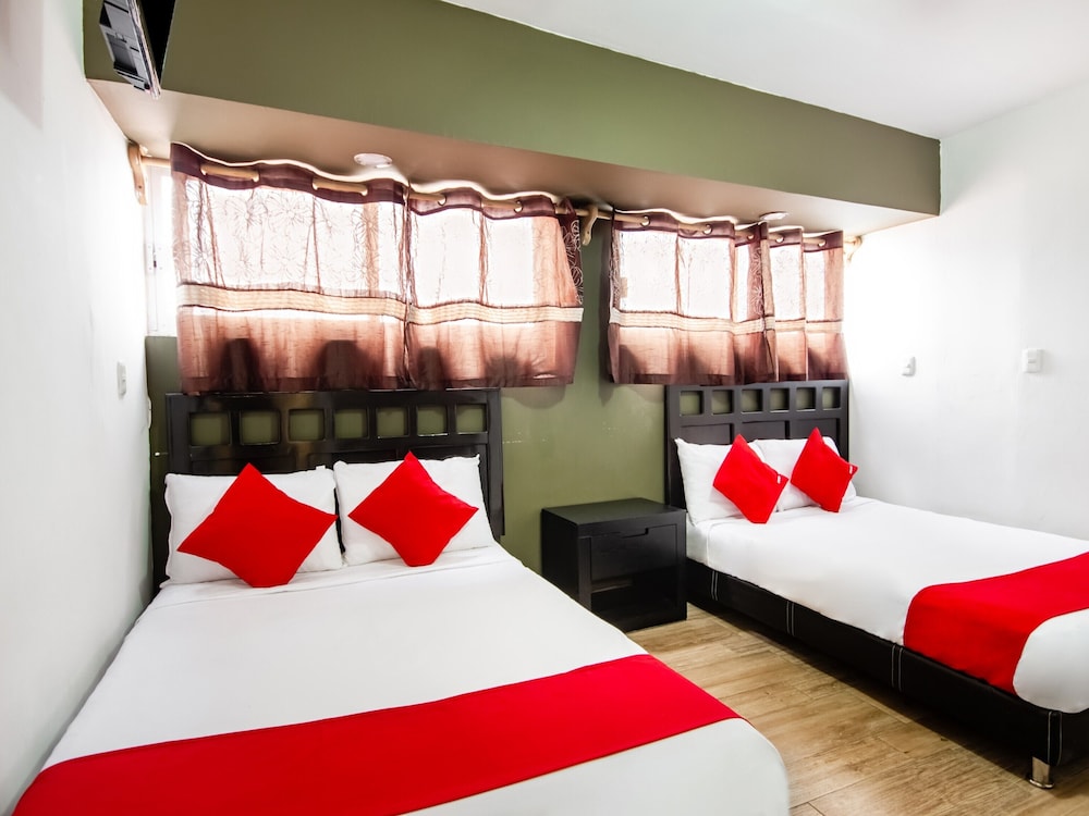 Hotel Halley 14/30