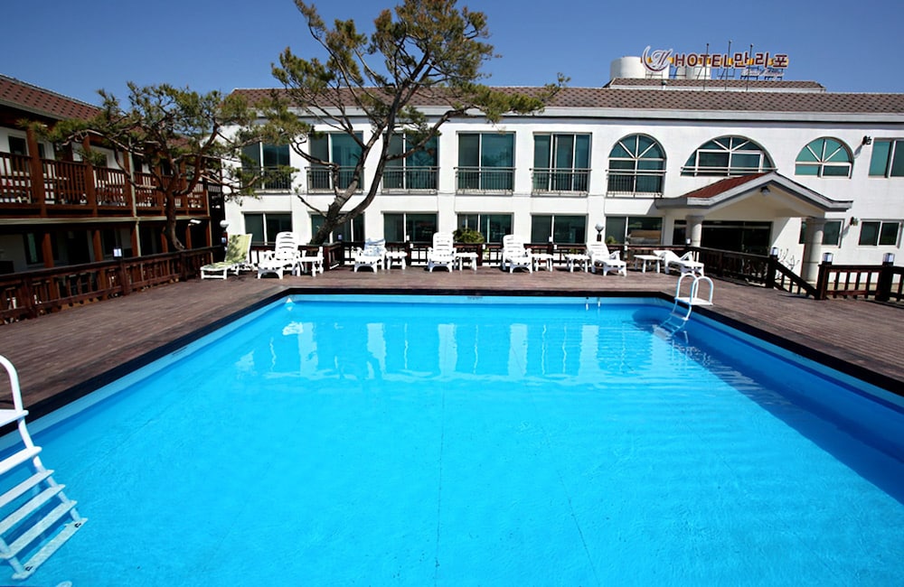 Manripo Hotel 28/49