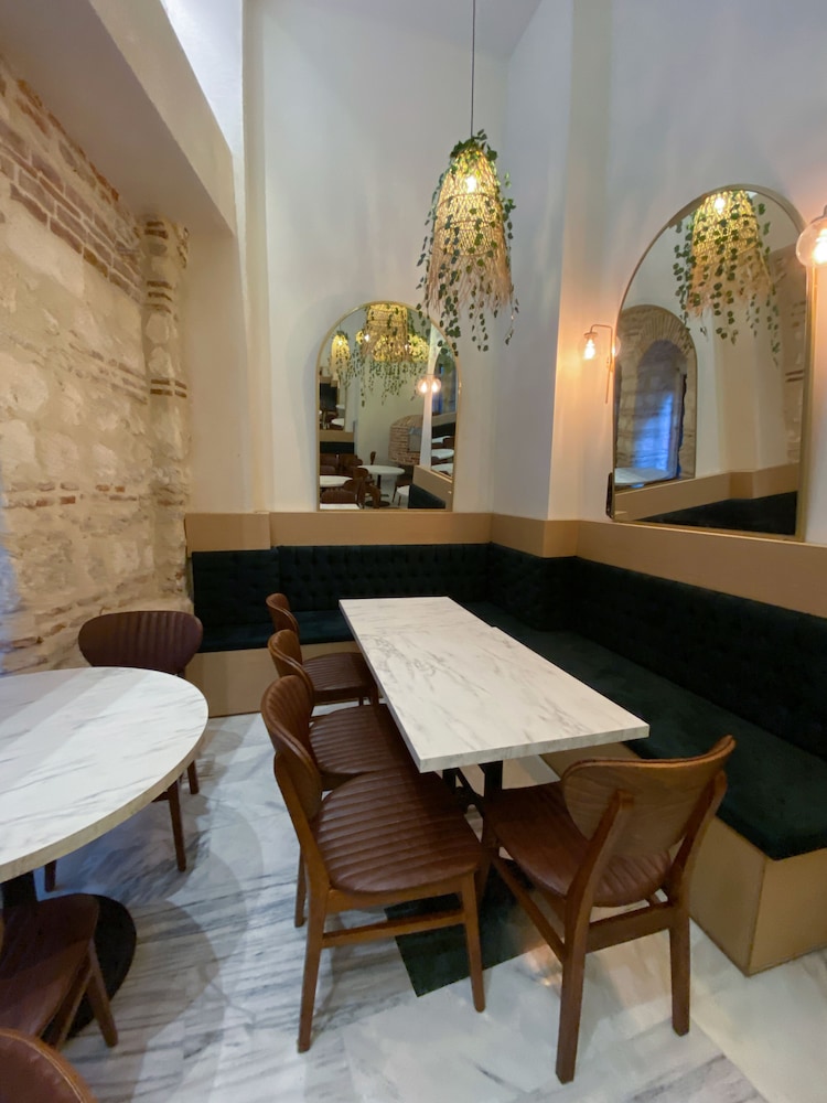 Pera Rasso Hotel Boutique Hotel 40/50
