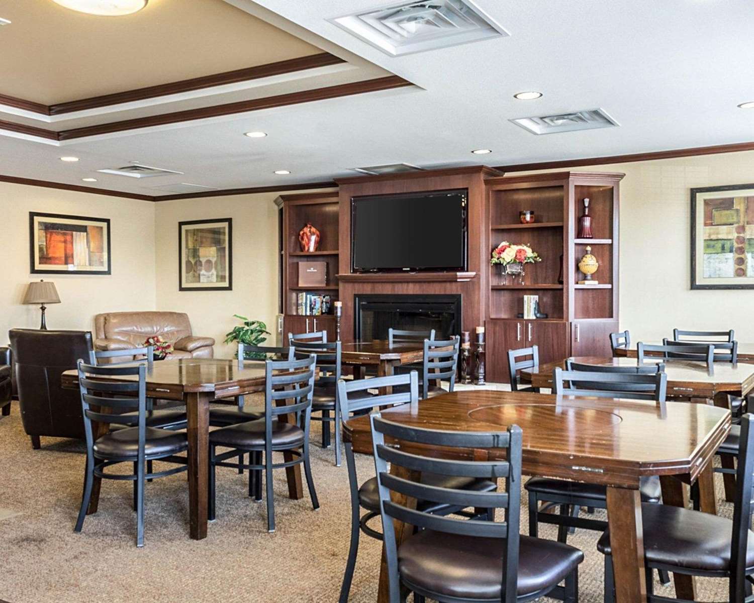 MainStay Suites Minot 23/25