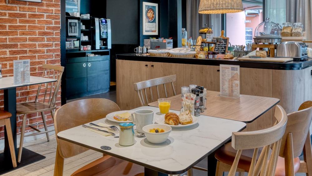 Hotel Campanile Bordeaux Est Artigues 42/67