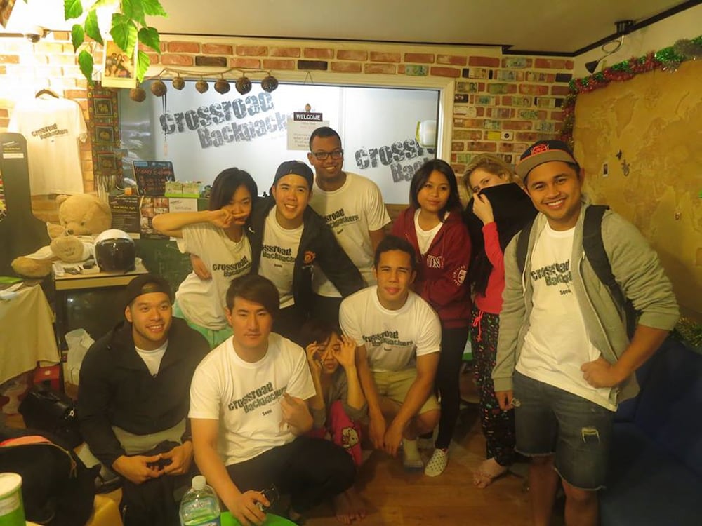 Crossroad Backpackers 6/41