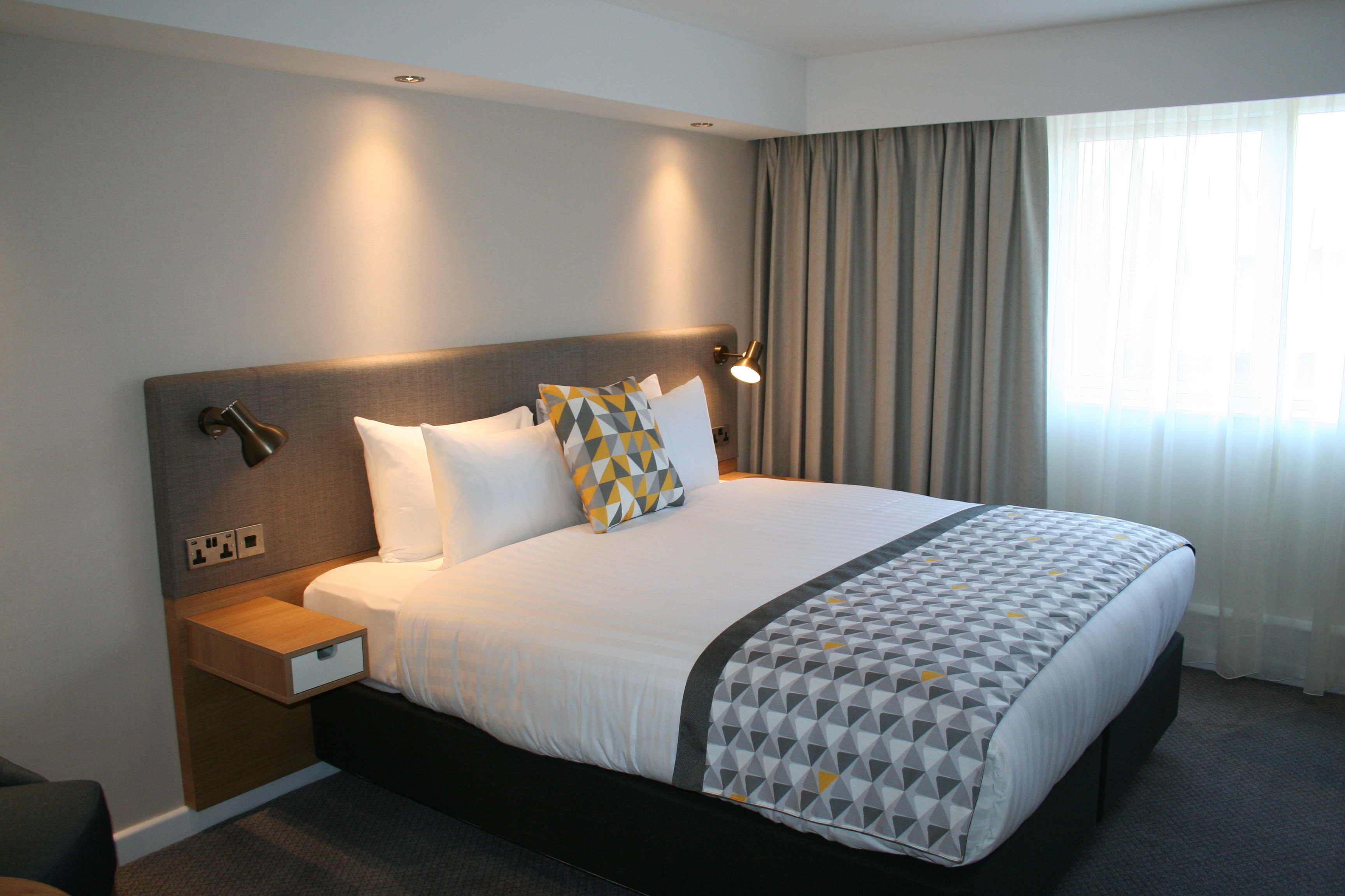 Holiday Inn South Normanton M1 Jct 28 11/83