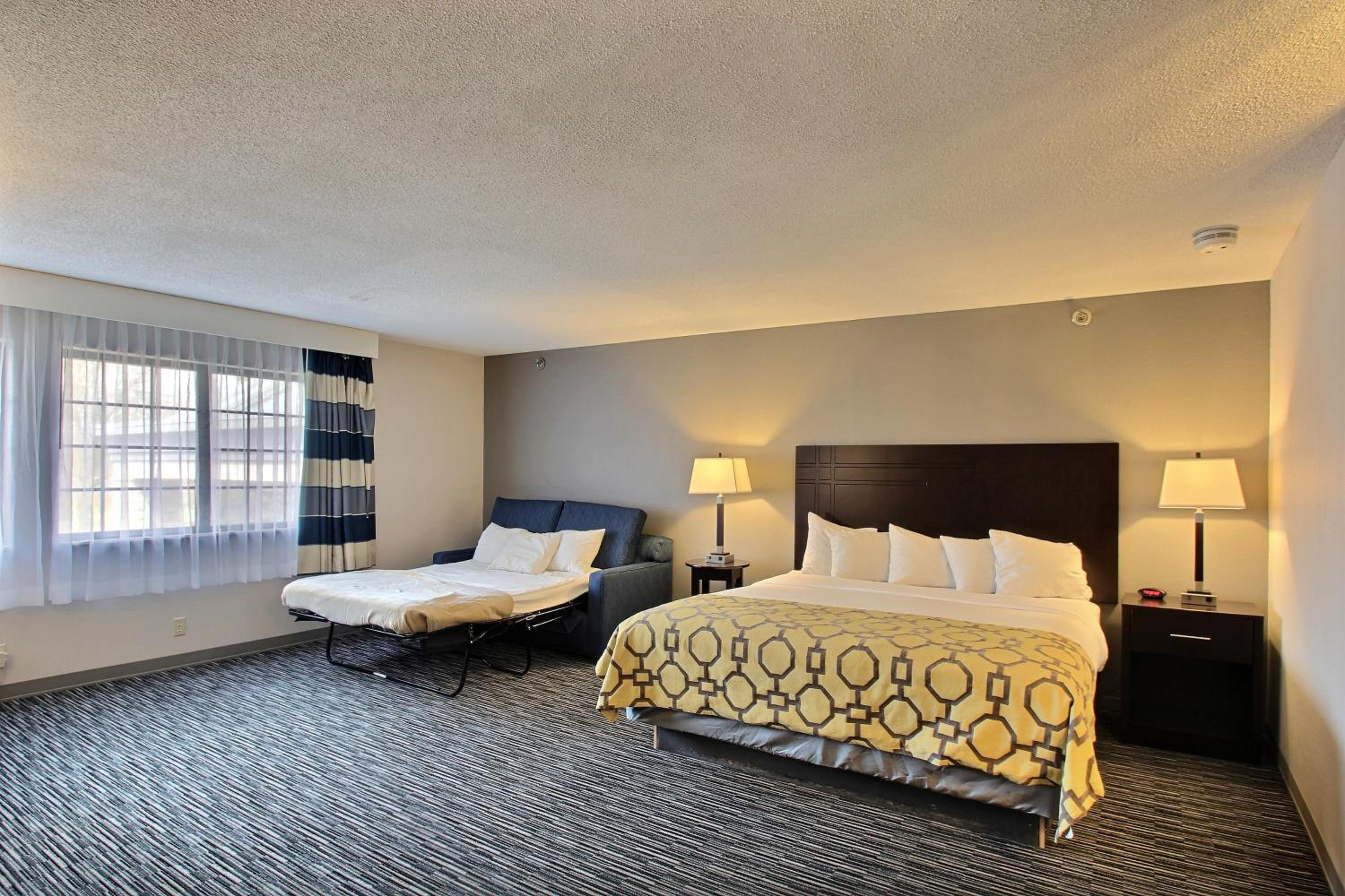Deluxe, Studio, Suite, King Bed